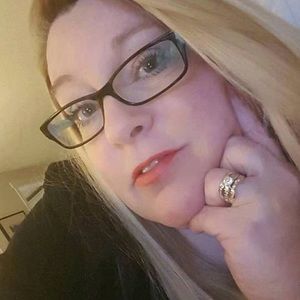 Meet your Posher, Sandie